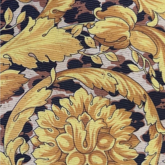 Versace Black and Gold Baroque Bag - Picture 12 of 12